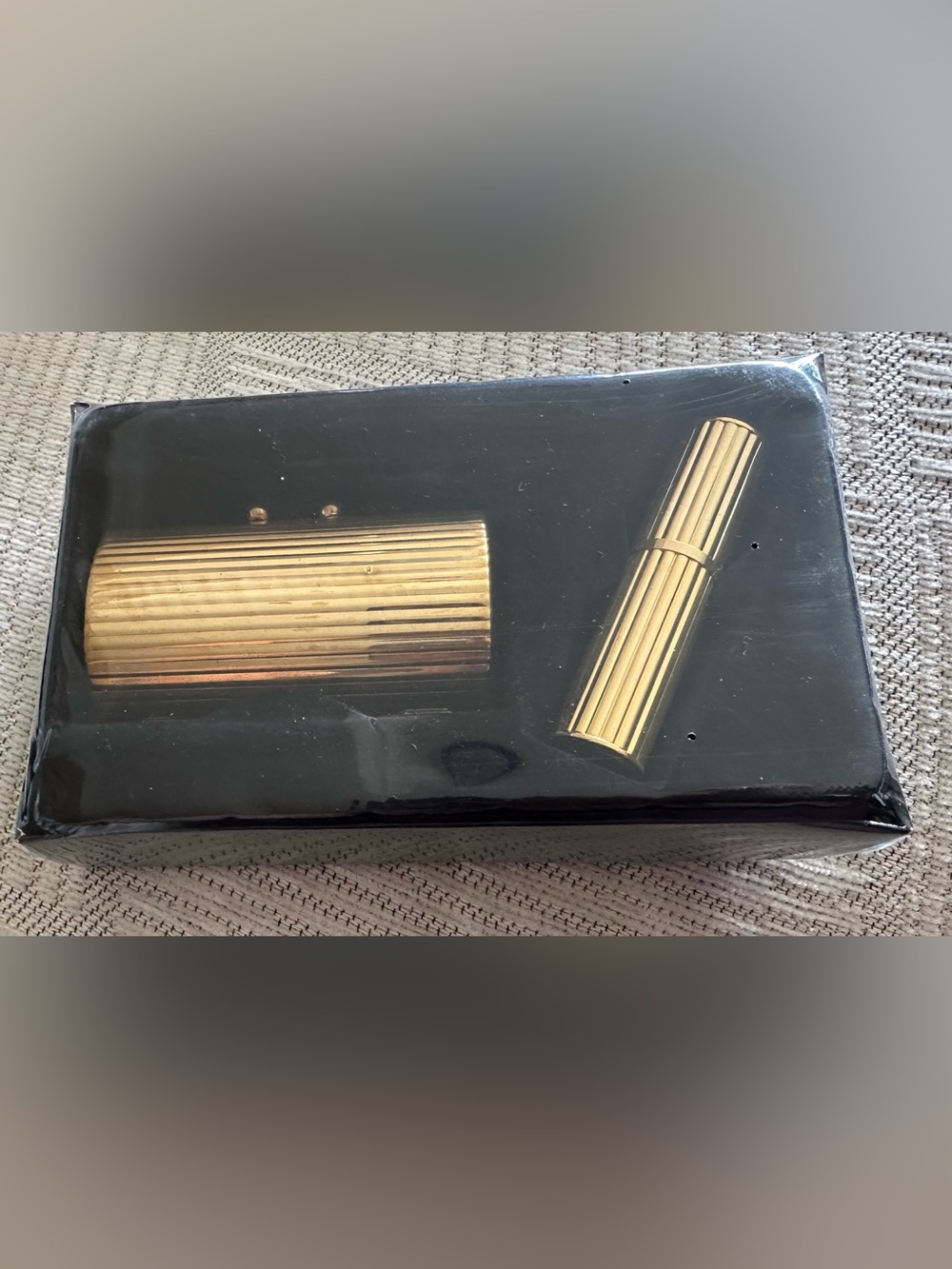 Vintage- Sealed- Collectible- Kimball&Young-Gold Toned Lighter/Lipstick Case Set
